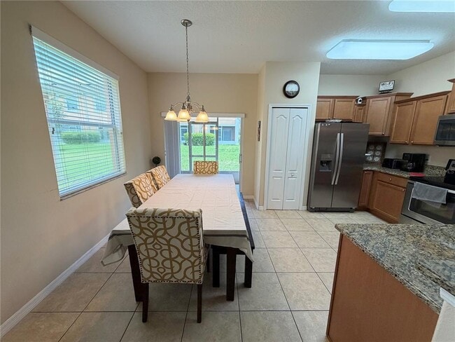 Building Photo - 206 Scaton Way