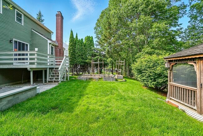 Building Photo - 43 Trowbridge Ln