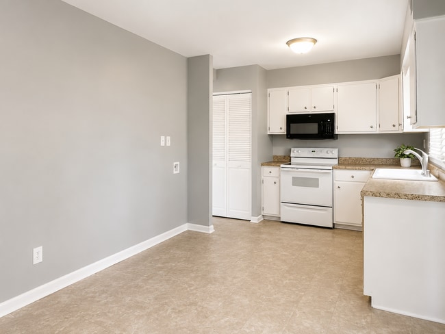Building Photo - Heart of Middletown Home!