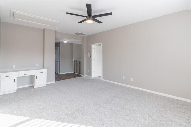 Building Photo - 2519 Flycatcher Cove Dr