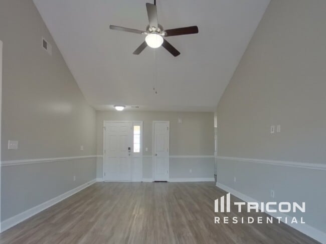 Building Photo - 92 Providence Plantation Cir