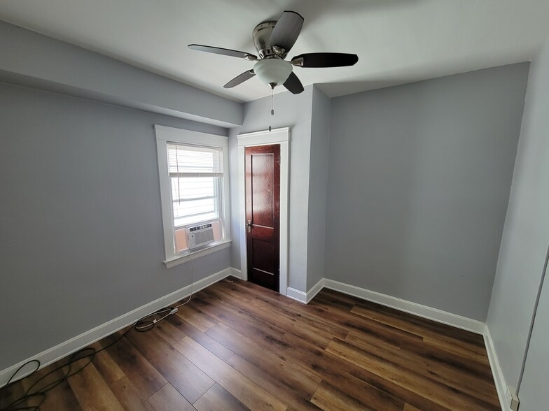 Bedroom 2 - 18254 Sloane Ave