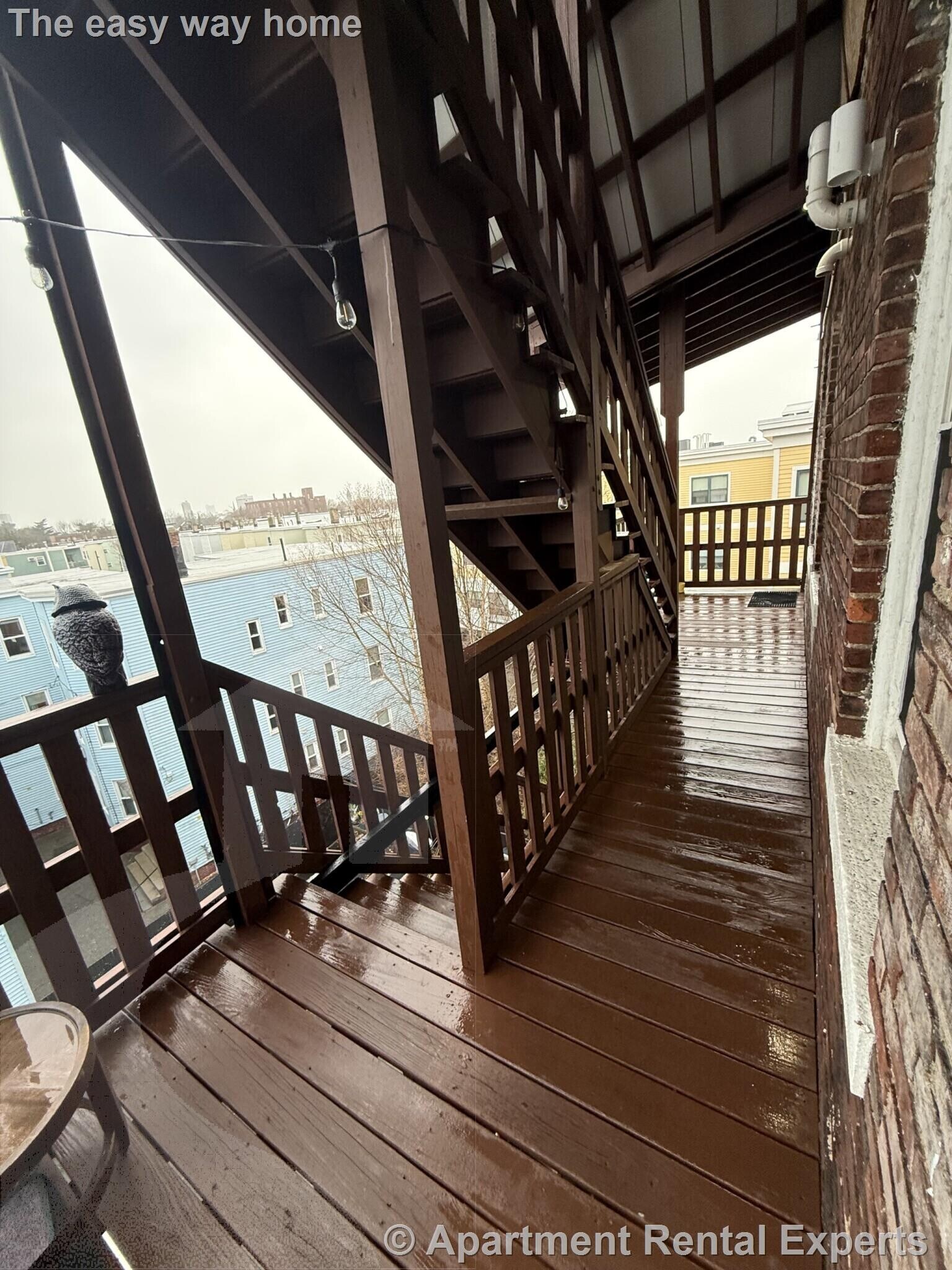 Building Photo - 1054 Cambridge St