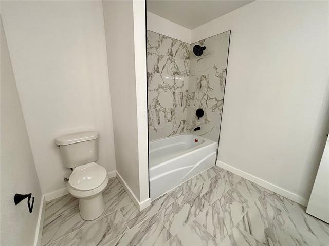 Building Photo - 5114 Stoneridge Dr