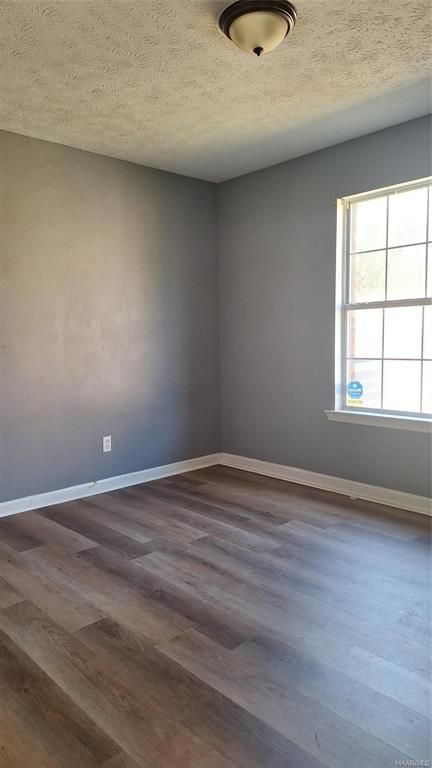 Building Photo - 2695 Whispering Pine Dr