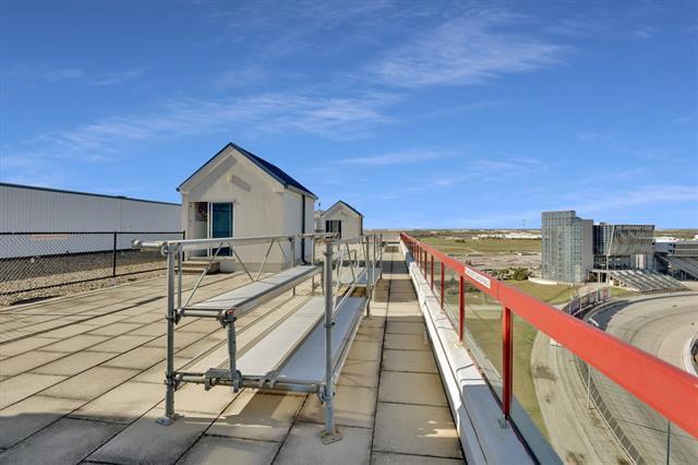 Building Photo - 3575 Lone Star Cir