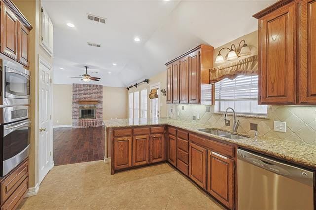 Building Photo - 7009 Oak Hills Ct