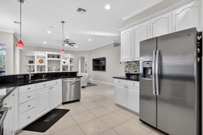 Building Photo - 1500 Firethorn Dr