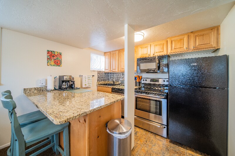 Building Photo - 1793 S 2600 E