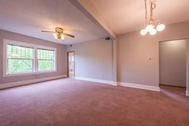 Building Photo - Chetwynd Place Apartments - Reduced Rent!