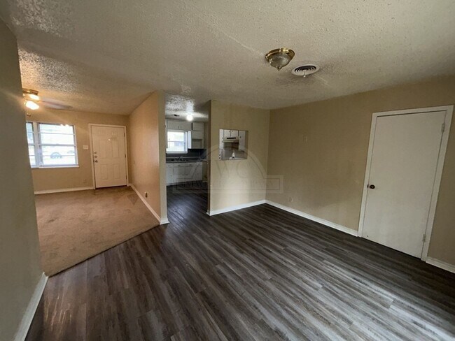 Building Photo - 510 N 24th St