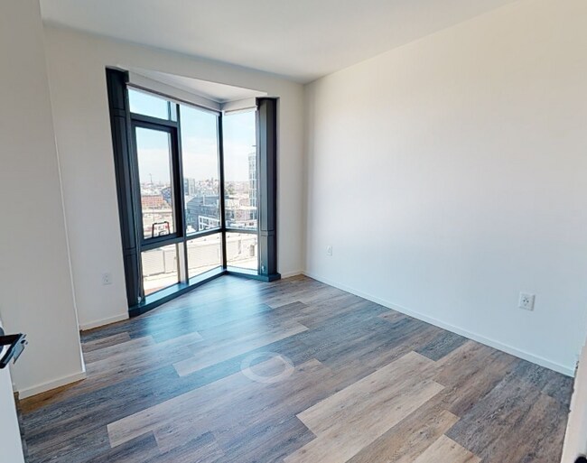 Building Photo - 340 Harrison Ave