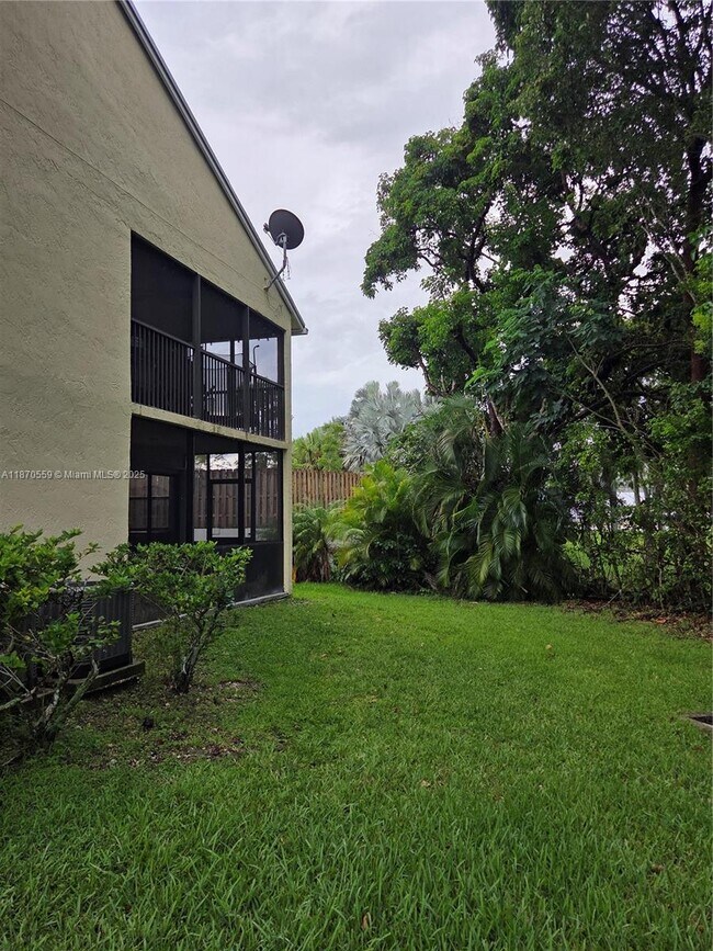 Building Photo - 1150 N Liberty Ave
