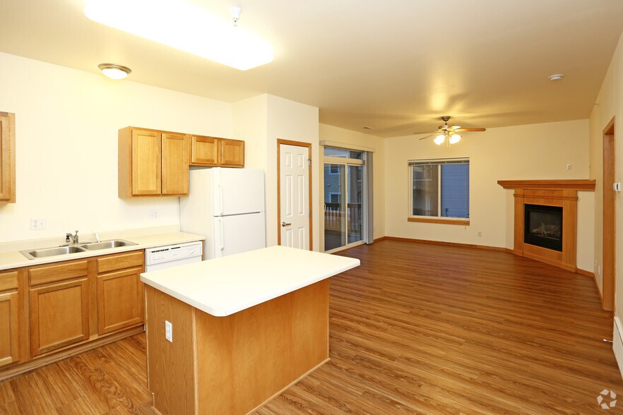 Woodridge Estates 31 Redtail Dr Coralville IA 52241 Apartment Finder