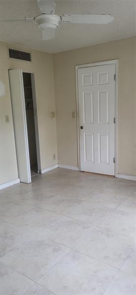Building Photo - 3360 Spanish Moss Terrace