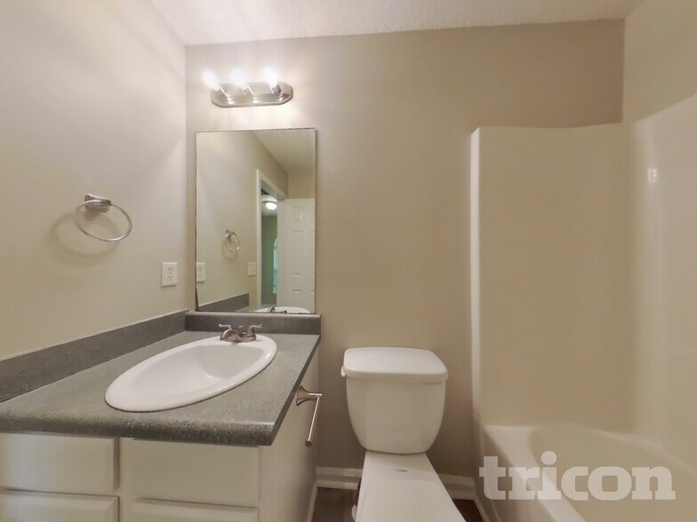 Building Photo - 1017 Spaniel Terrace