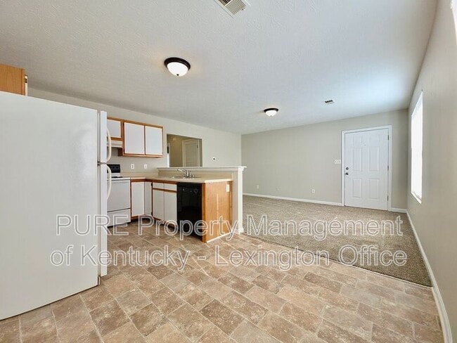 Building Photo - 280 Grinder Ct