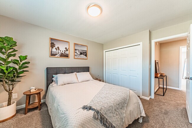 Building Photo - 3158 Breckenridge Dr W