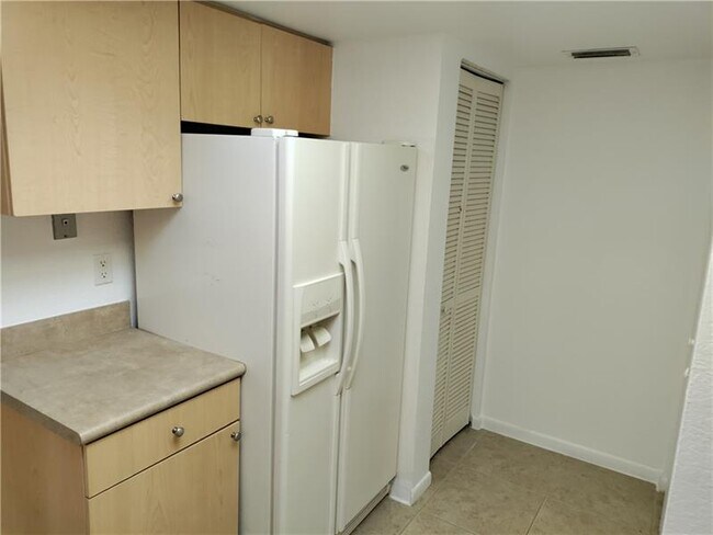 Building Photo - 9250 W Atlantic Blvd
