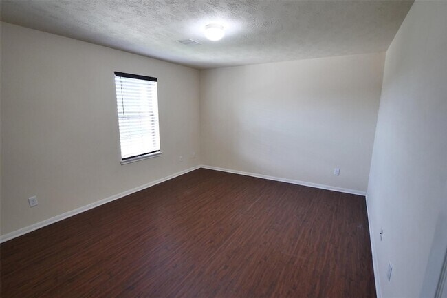 Building Photo - 21610 Alta Peak Way