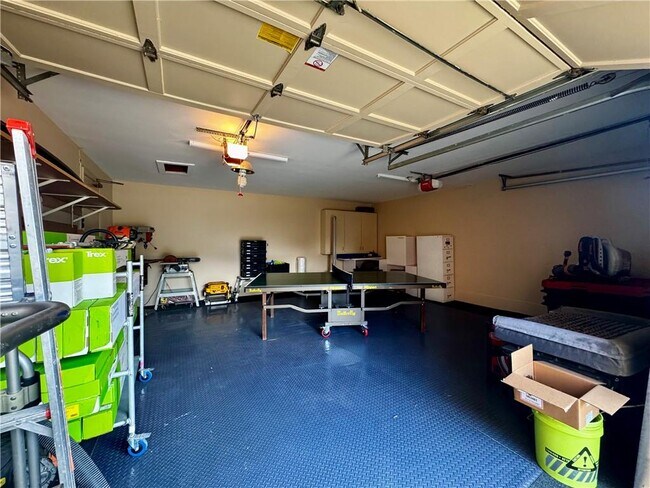 Building Photo - 1709 Rangewood Dr SW