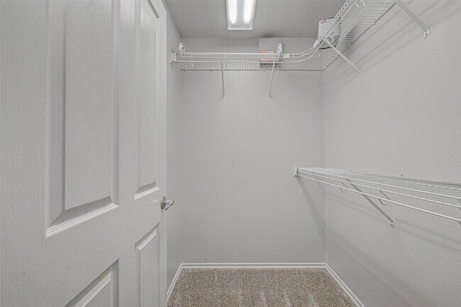 Building Photo - 13600 Breton Ridge St