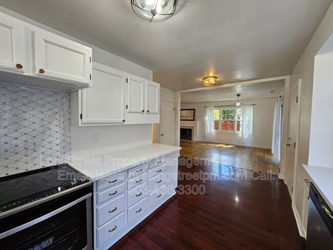Building Photo - 7209 N McKenna Ave
