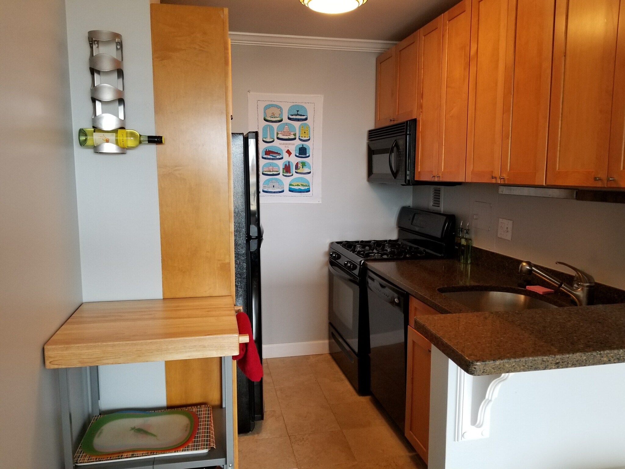 Gallery Kitchen - 1301 20th St NW