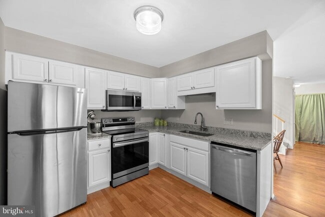 Building Photo - 10971 Trotting Ridge Way