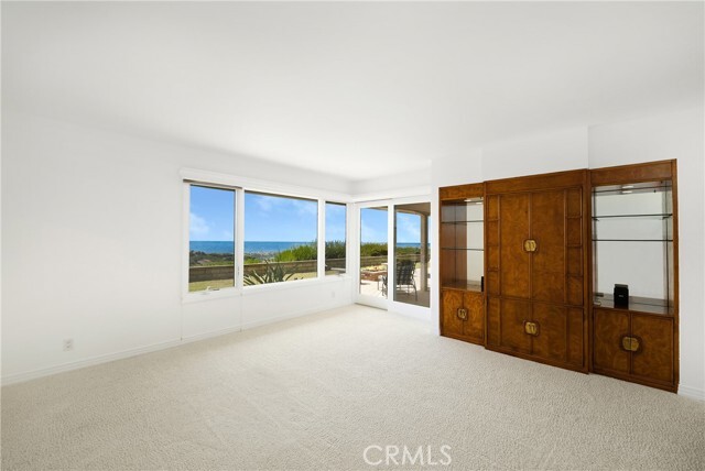 Building Photo - 33 Montecito Dr