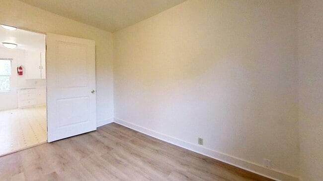 Building Photo - $600 Move In Credit! Charming Country Home in Silver Creek