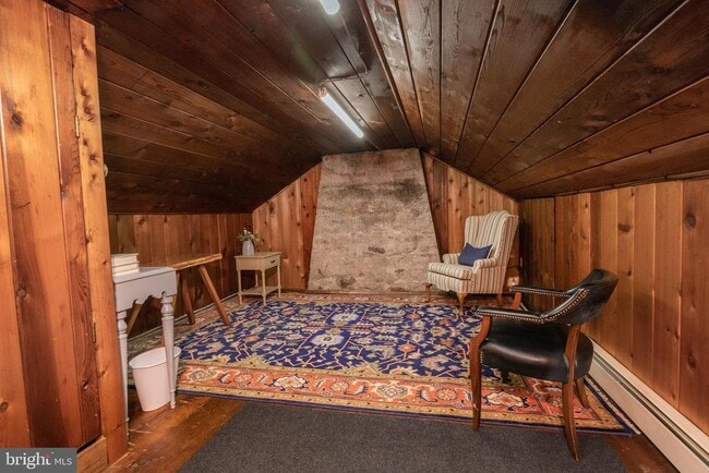 Building Photo - 6106 Lower York Rd