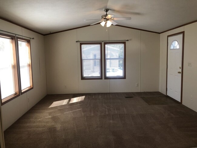 Building Photo - 1801 W 92nd Ave