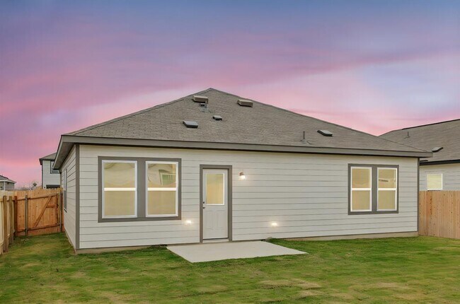 Building Photo - 1516 Morris Lp