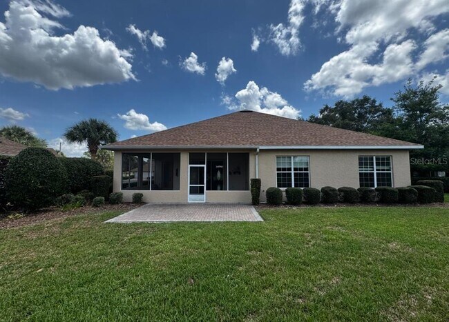 Building Photo - 8821 SW 82nd Court Rd