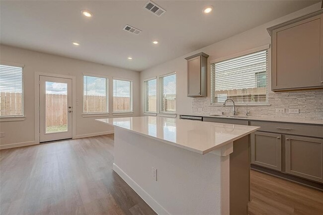 Building Photo - 17110 Pentland Hls Wy