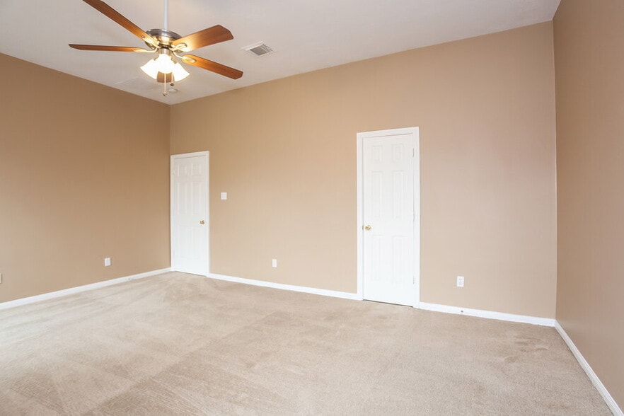 Building Photo - 2519 Teal Run Pl Dr