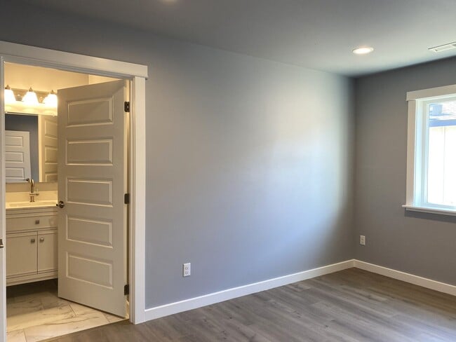 Building Photo - Brand New Construction