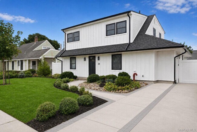 Building Photo - 24 Crag Ln