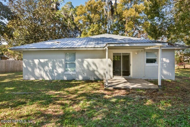 Building Photo - 411 Pearl St