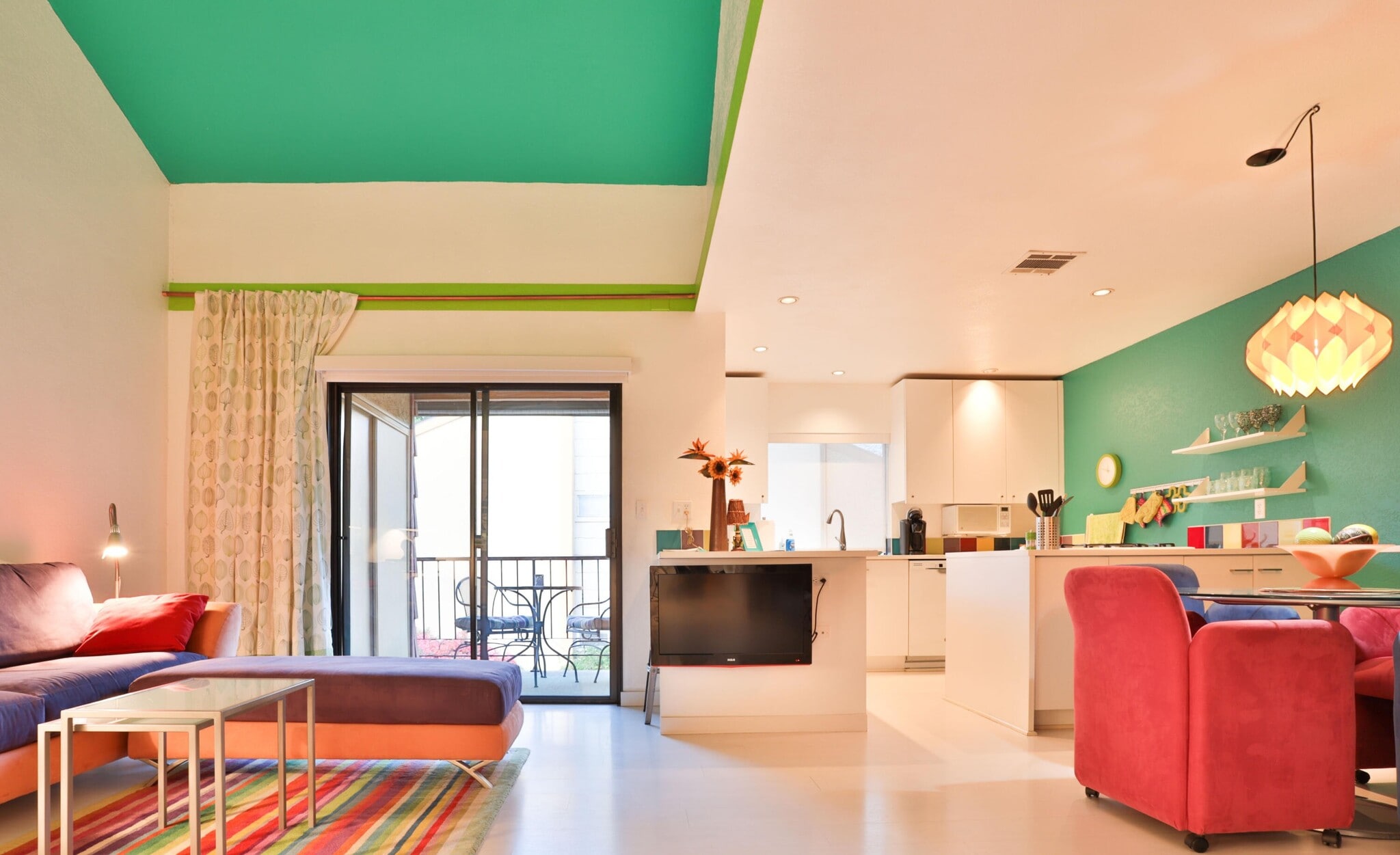 Patio - 48255 Monroe St