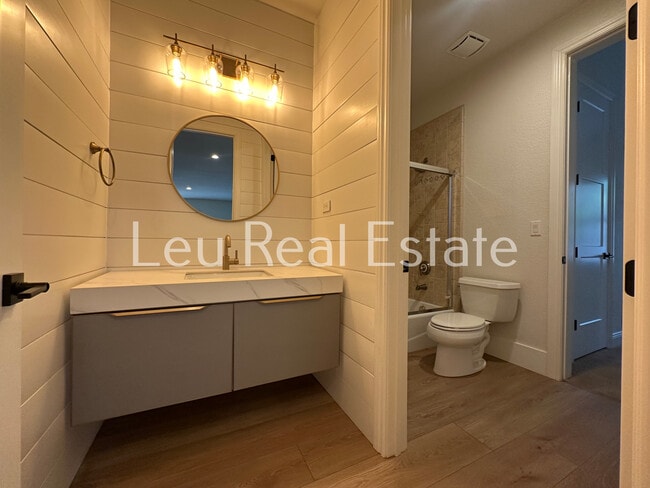 Building Photo - 2630 Giorno Way