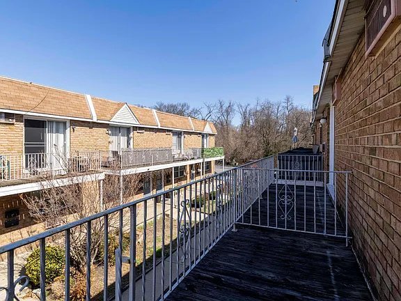 Building Photo - 501-505 N White Horse Pike
