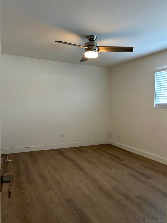 Building Photo - 3204 Collier Ave