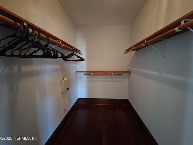 Building Photo - 1250 N Liberty St