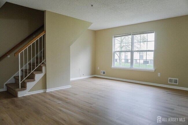 Building Photo - 48 Prestwick Way
