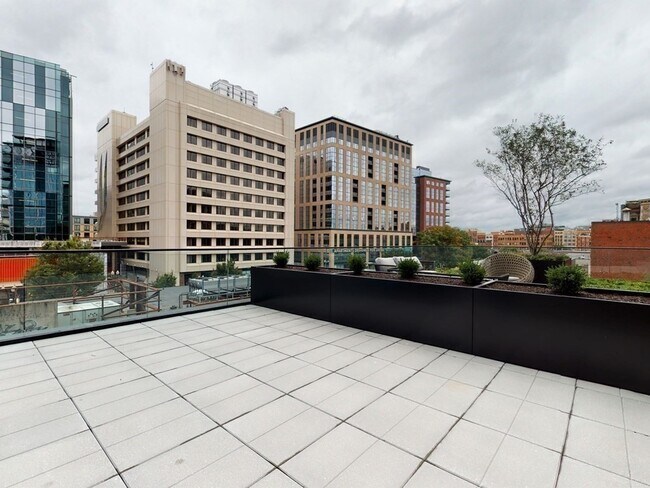 Building Photo - 100 Shawmut Ave