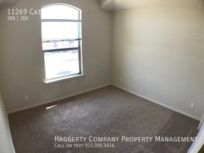 Building Photo - 11269 Cattle Ranch St