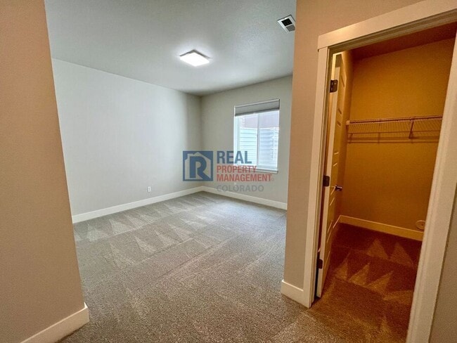Building Photo - 3942 Horse Gulch Loop