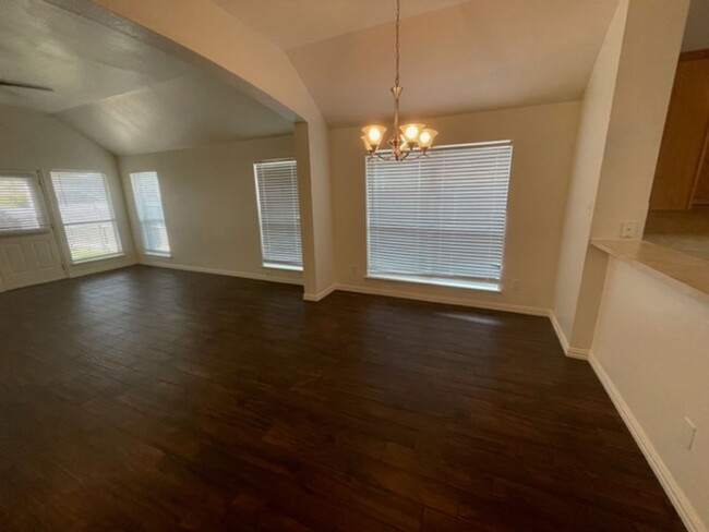 Building Photo - Spacious Home in Burleson ISD